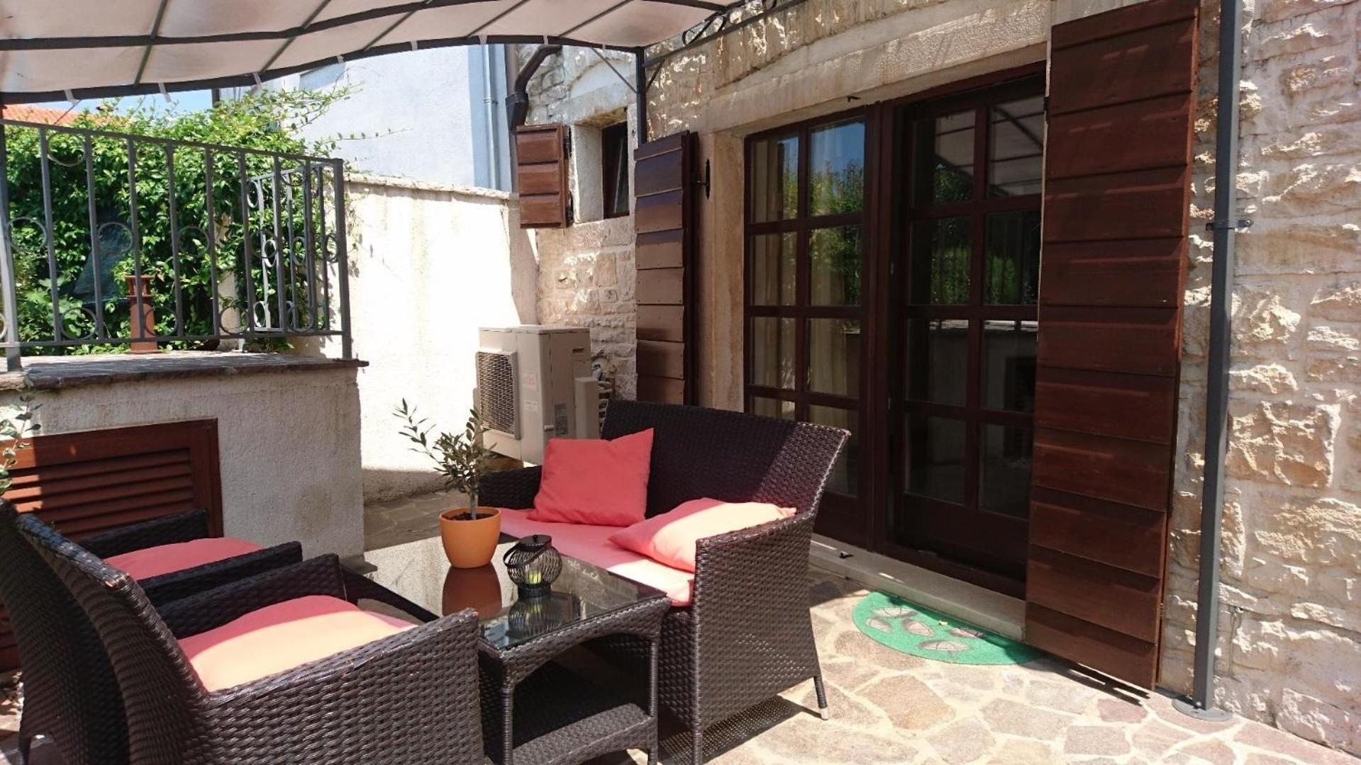 Mit Privatpool Fuer 6 Personen Ca 110 Qm In Rovinj, Istrien Istrische Riviera Ferienhaus