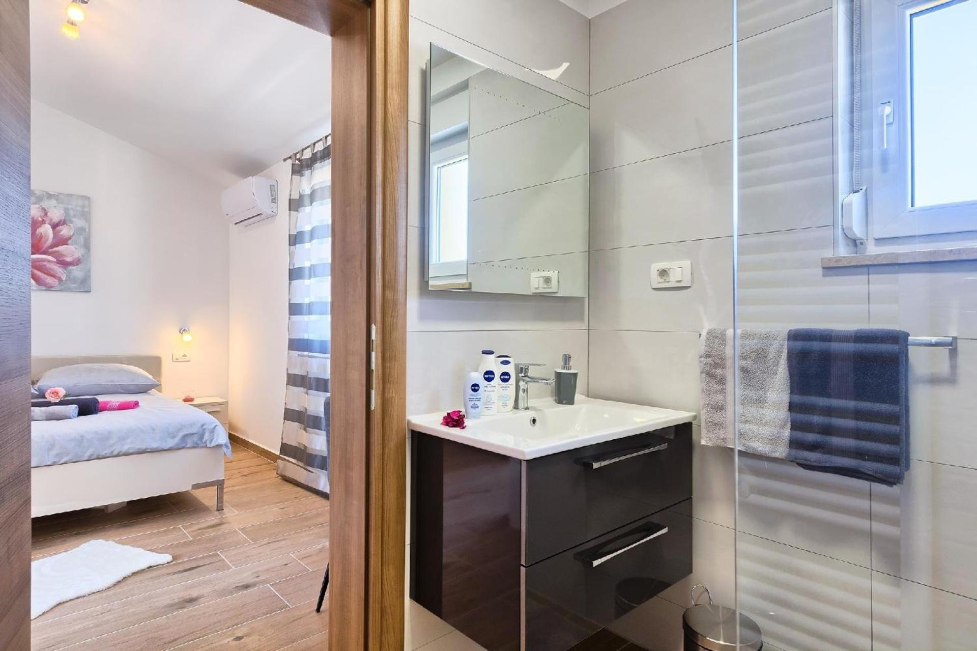 Mit Privatpool Fuer 6 Personen Ca 110 Qm In Rovinj, Istrien Istrische Riviera * Rovinj